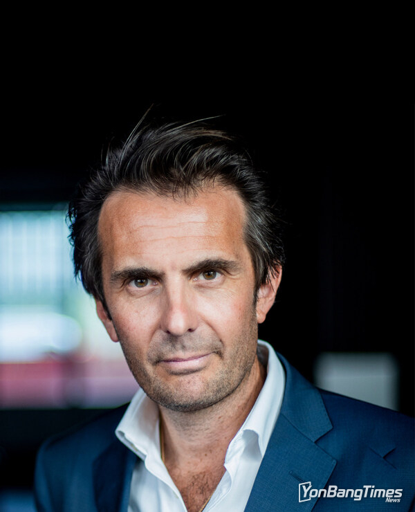 Yannick Bolloré, Havas CEO and Chairman, and Vivendi Chairman of the Supervisory Board